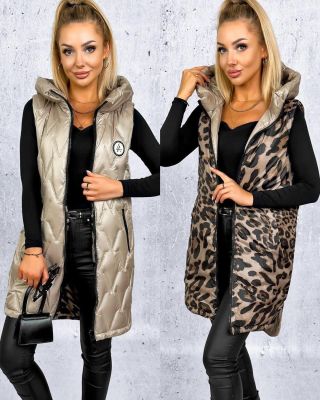 Vesta oboustrana 💰690kč Skladem S,M,L,XL Rozměry: VELIKOST S: Celková délka vpředu: 82 cm Celková délka vzadu: 92 cm Obvod...